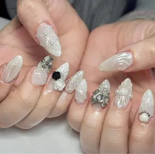 ネイル Lyna 池袋のネイルデザイン