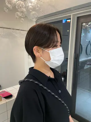 ショート Koto🌿 ブリーチなしカラーのヘアスタイル