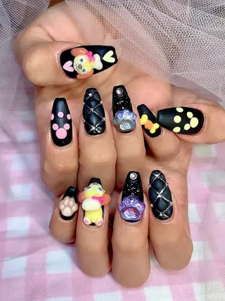 ネイル シェアサロンLei.g(レイジー)所属・3Dアートネイル💗 都築レナのネイルデザイン