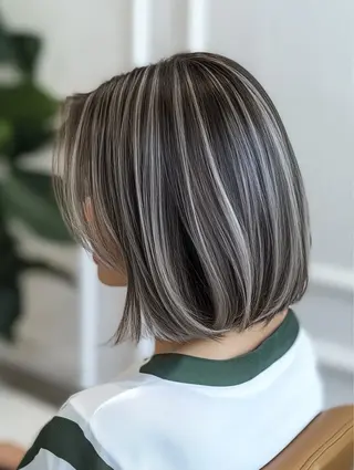 ミディアム NANAMI/海外風 レイヤー/ボブのヘアスタイル