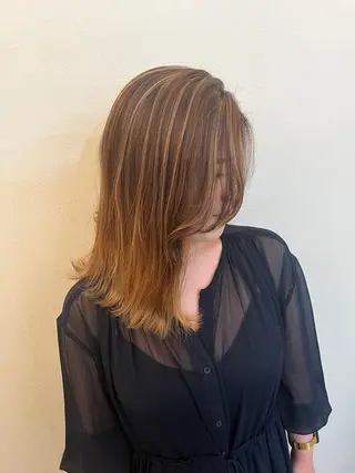 カラー 目を惹く艶髪/髪質 改善カラー🤎ぐっちのヘアスタイル