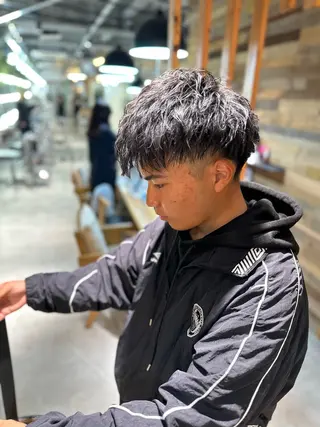 ショート 溜 一太のヘアスタイル