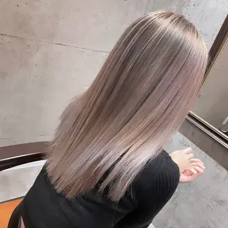 ロング N° jillva ♦️川端裕司♦️のヘアスタイル