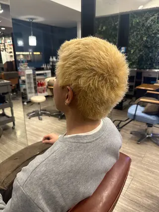 カラー independence所属・艶カラー、季節カラー kotaroのヘアスタイル