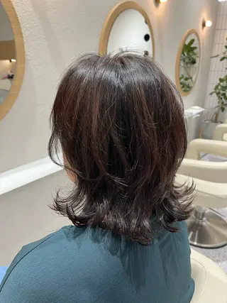 ミディアム カラー Legit 海老名所属・髪質改善💫カラー/ 縮毛矯正✨特化美容師のヘアスタイル