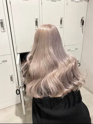 ロング カラー ヘアアレンジ ハイトーン艶カラー 🤍ゆうひのヘアスタイル