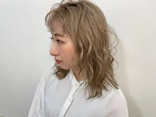 ミディアム 🤍似合わせパーマ 奥田沙耶🫧のヘアスタイル