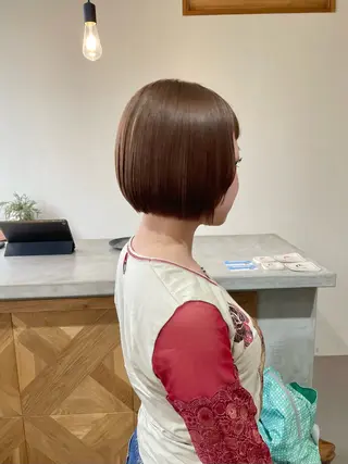 ショート Click所属・クニモトハルナ ボブ/柔らかカラーのヘアスタイル