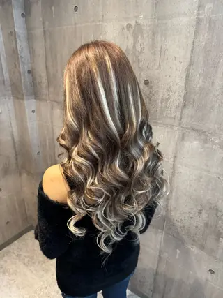 ロング hair make FOX所属・ﾊｲﾗｲﾄ/ﾚｲﾔｰ ｶｯﾄ/大嶽謙のヘアスタイル