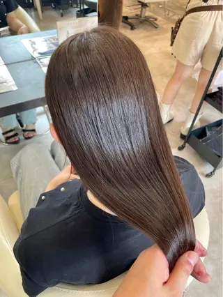 セミロング カラー 近澤瑠以✂️艶髪 /透明感カラーのヘアスタイル