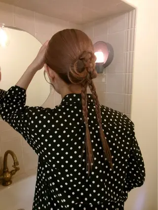 カラー 船越 愛のヘアスタイル