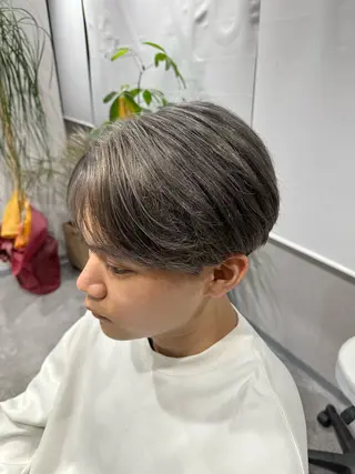 ミディアム カラー ヘアアレンジ メンズ Mens Salon Gray by NYNY所属・Gray by NYNYのヘアスタイル