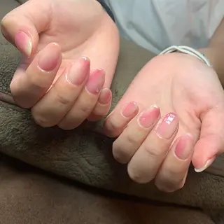 ネイル mofie🤍ユミ/ 恵比寿/パラジェルのネイルデザイン