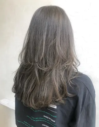 ロング カラー nakahara madokaのヘアスタイル