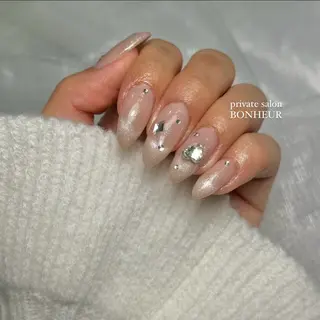 ネイル BONHEUR Annaのネイルデザイン