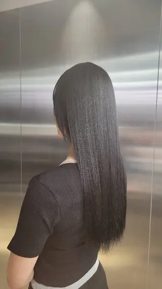 ロング カラー PELE SAKAE所属・PELE/栄/ SOAのヘアスタイル