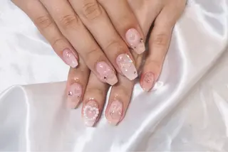 ネイル lolo aのネイルデザイン