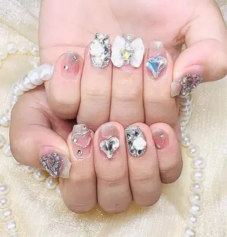 ネイル 伊原 羽美のネイルデザイン