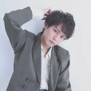 パーマ メンズ be’leef.Liz 枚方駅前店【ビリーフ】 (ビリーフ リズ ヒラカタエキマエテン)所属・稲村 直也のヘアスタイル