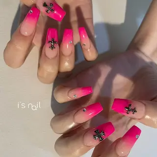ネイル i's nail 〈アイズネイル〉のネイルデザイン