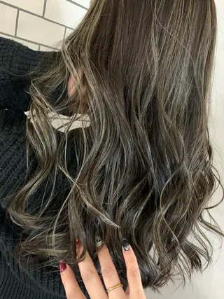 ミディアム カラー ヘアアレンジ 指名支持率NO.1 スタイリストのヘアスタイル