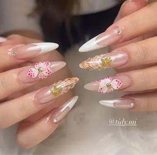 ネイル TIDY M&Mのネイルデザイン