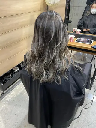 ロング 美髪/ハイライト 指名No.1KAIのヘアスタイル