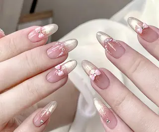 ネイル Pure&Rich Nailのネイルデザイン