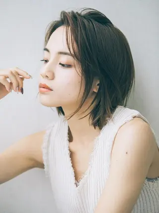 ミディアム 畑中 さとこのヘアスタイル