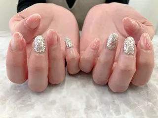 ネイル K. Amiのネイルデザイン