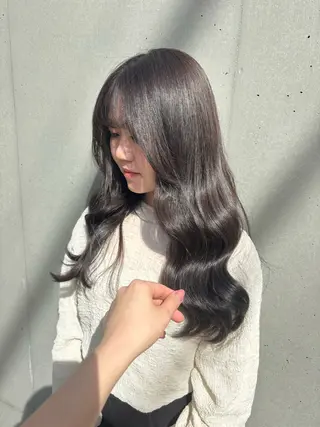 セミロング 髪質改善♡ 保坂汐音のヘアスタイル