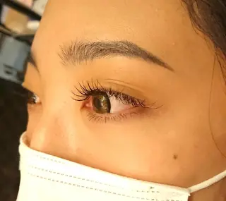 メンズ マツエク・マツパ 口コミ高評価🌠眉と まつ毛の専門MIKIのマツエク・マツパデザイン