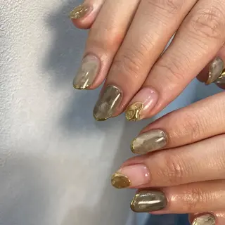 ネイル NINEnami ニュアンスネイルのネイルデザイン