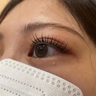 マツエク・マツパ 内藤 藍夏のヘアスタイル