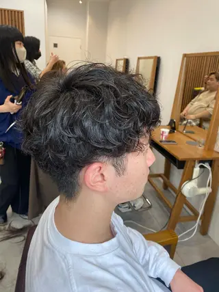 ミディアム mio/⭐︎ ブリーチ指名No.1のヘアスタイル