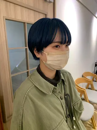 ショート カラー ショート/ボブ/透明 感カラー/高橋あみのヘアスタイル