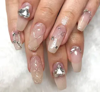 ネイル ChouChou NAIL SALON所属・サキ ChouChouのネイルデザイン