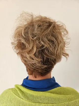 ショート 🦕カラー指名率🦕 NO.1🦕林 秀幸のヘアスタイル