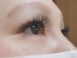 マツエク・マツパ 韓国アイドルまつげ ❤️LUSHLASHのマツエク・マツパデザイン