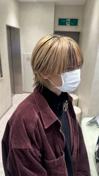 ショート カラー SALOWIN札幌大通り所属・札幌ハイトーン/ ブリーチカラー/ドイのヘアスタイル