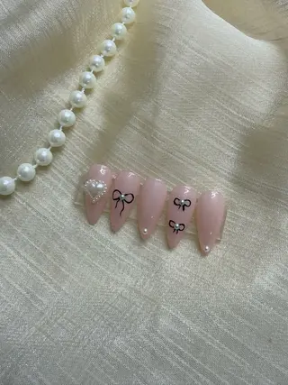 ネイル R nailsalon所属・Rネルサイン よ よのネイルデザイン