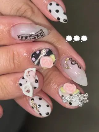 ネイル nico nail 🫧yoneのネイルデザイン