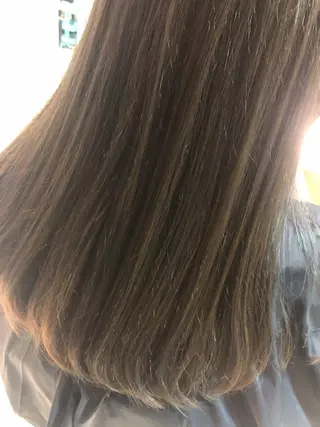 セミロング ショートボブ /綾華のヘアスタイル