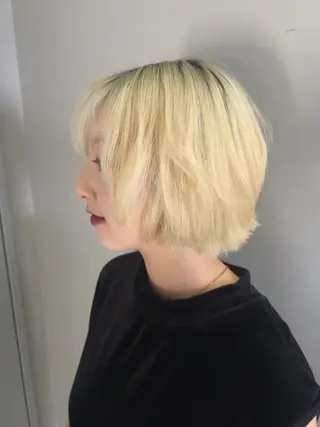 ショート 似合わせ艶カラー🪽 ひかる🪽🩶のヘアスタイル