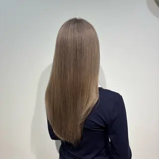ロング カラー ブリーチ予約率90% 以上✨森山陽向のヘアスタイル