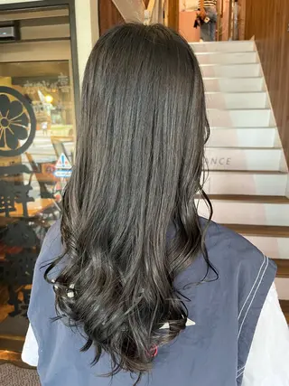 ロング カラー パーマ ヘアアレンジ 【暗め透明感カラー】 【インナー】小島良太のヘアスタイル