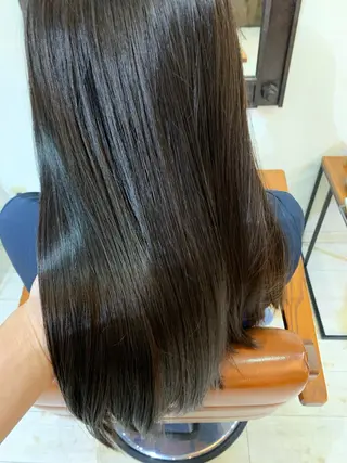 セミロング カラー ✨美髪🫧ツヤ髪 Miyakaのヘアスタイル