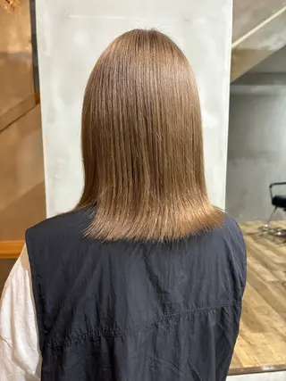 ミディアム 柴田 美育のヘアスタイル