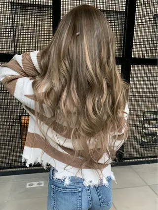 ロング カラー Little_okinawa所属・Mikuri 【Little】のヘアスタイル