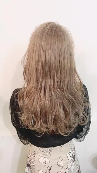 セミロング カラー パーマ ヘアアレンジ nico  原宿所属・nico【代表】 市川　拓也のヘアスタイル